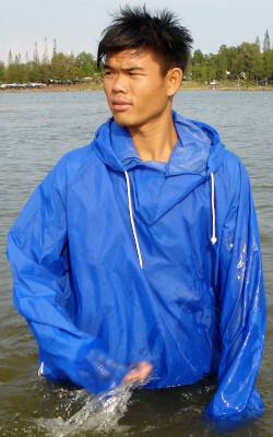 long cagoule gets wet in the lake