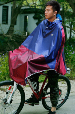cycling in wet clothes